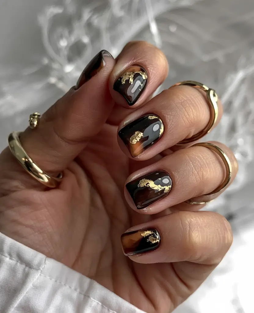 fall winter nails 2025 Golden Smoke Elegance