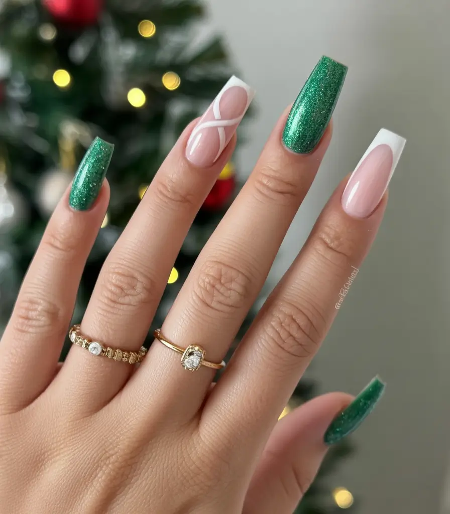 Chic Christmas Nails 2025 Emerald Frost Elegance