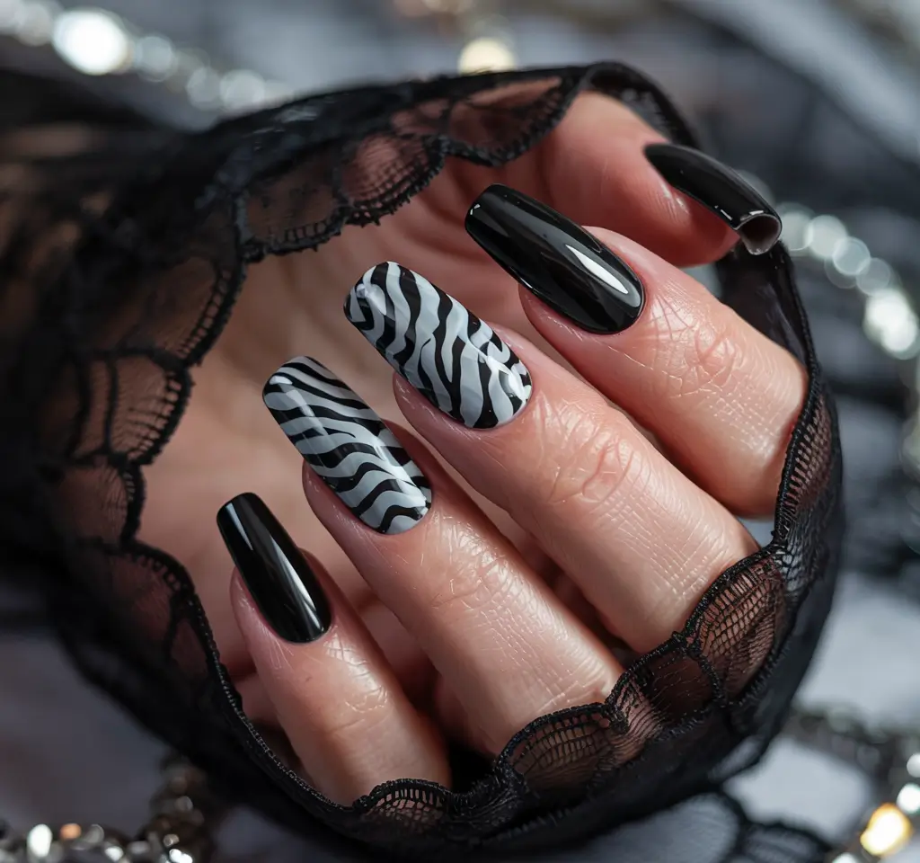 simple winter nails acrylic monochrome safari