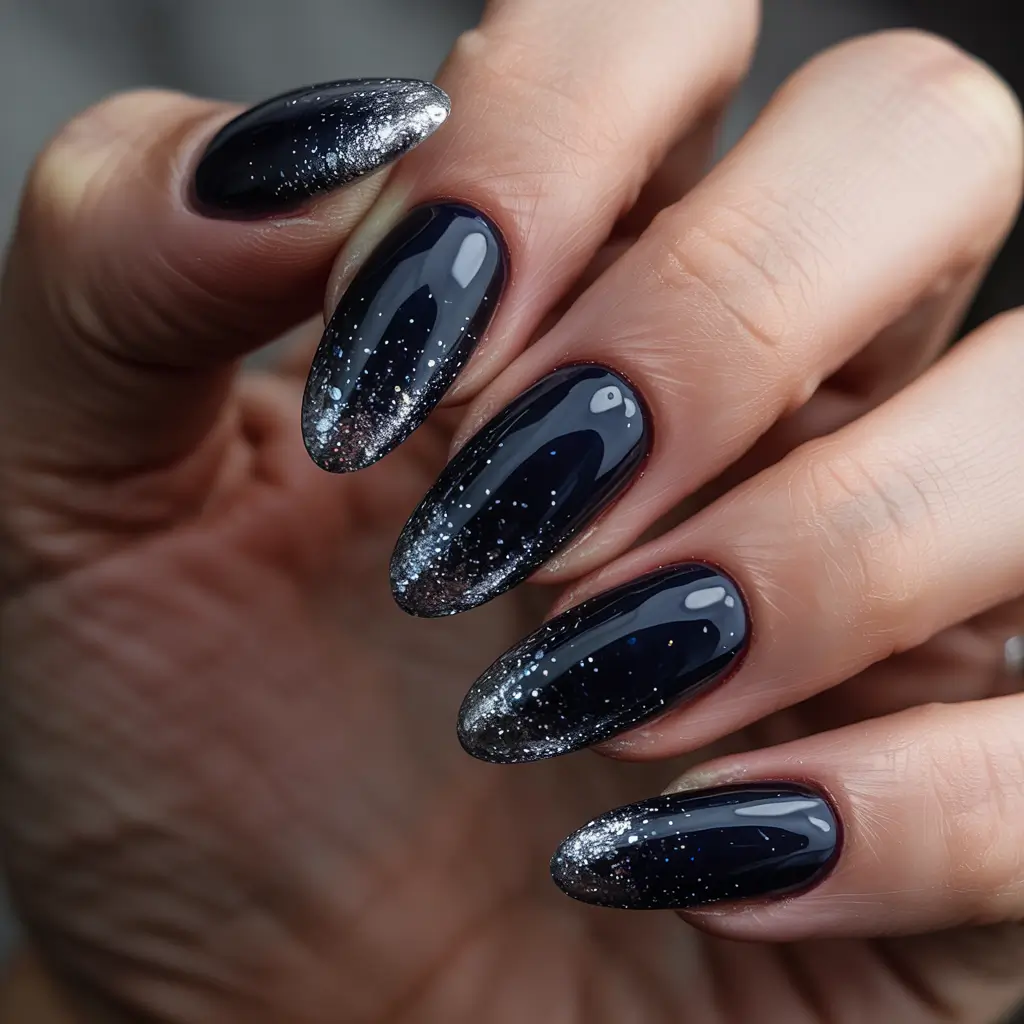 winter-nails-2025-midnight-sparkle
