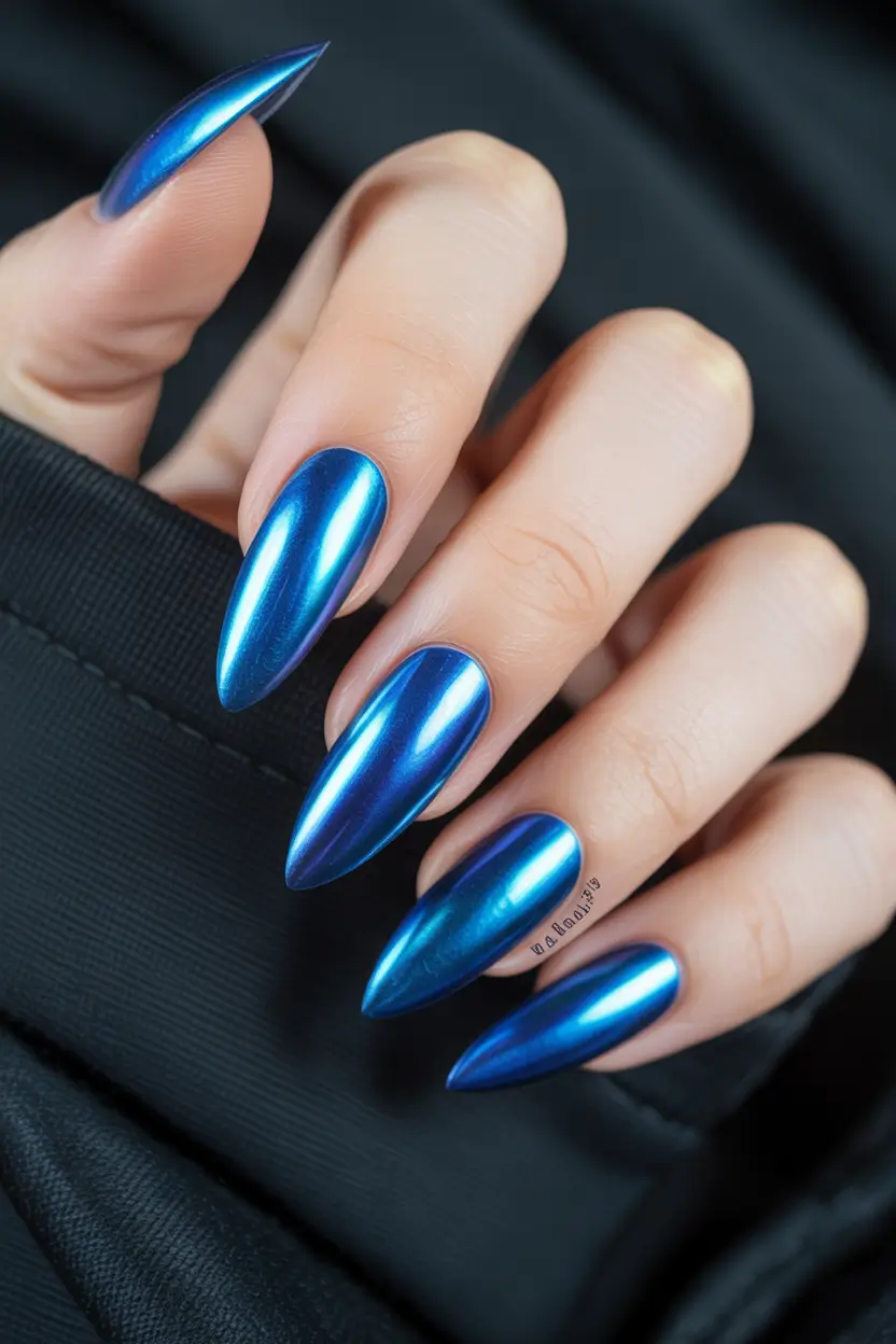 aura nails 2026 Electric Sapphire Chrome Aura