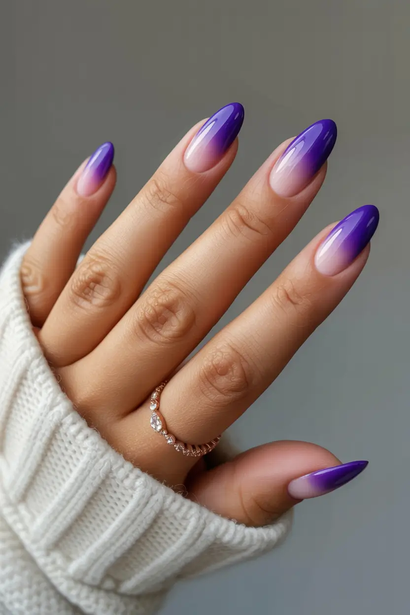 aura nails 2026 Violet Sunrise Aura Fade