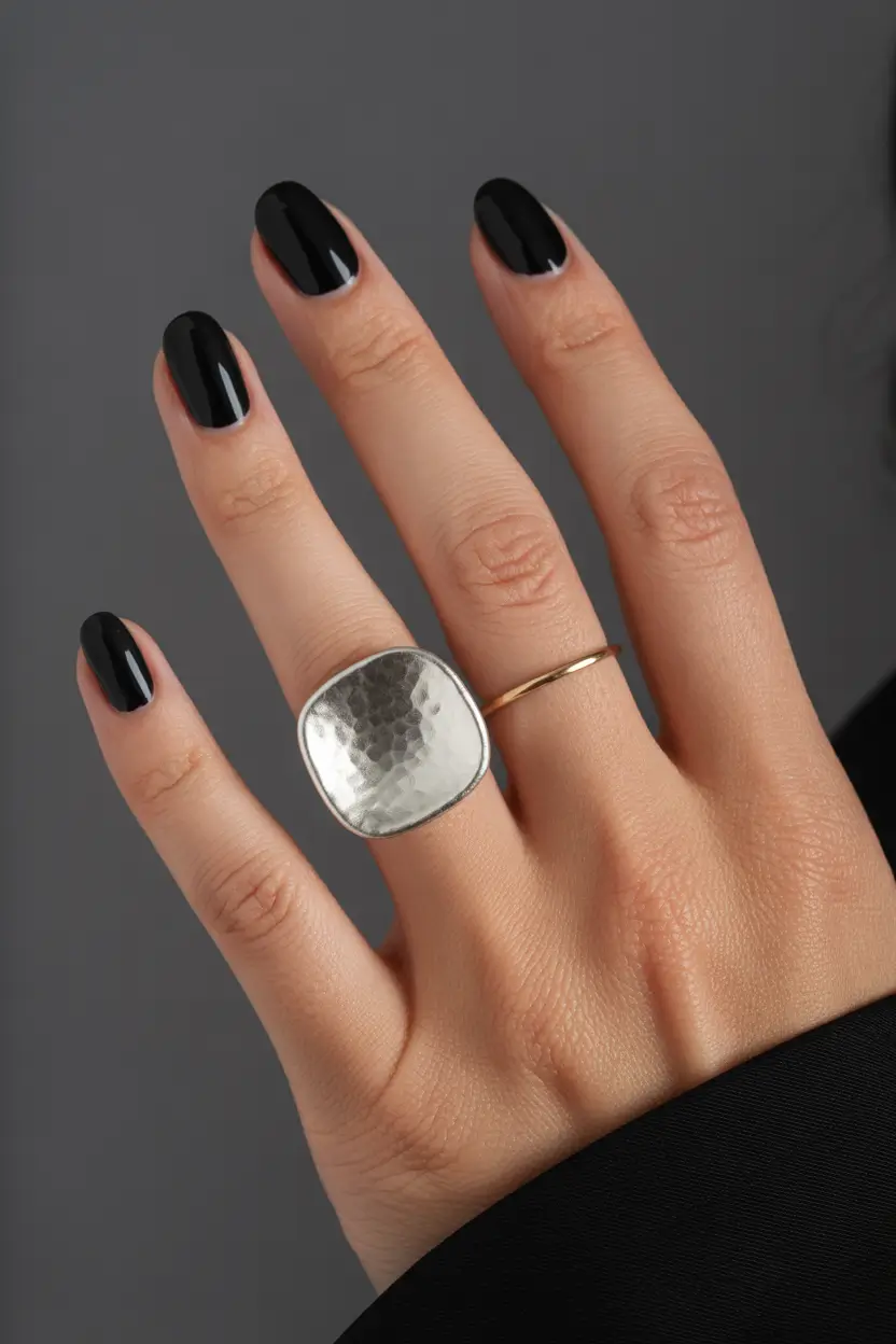 chrome nails 2026 Classic Black Chrome Minimalism