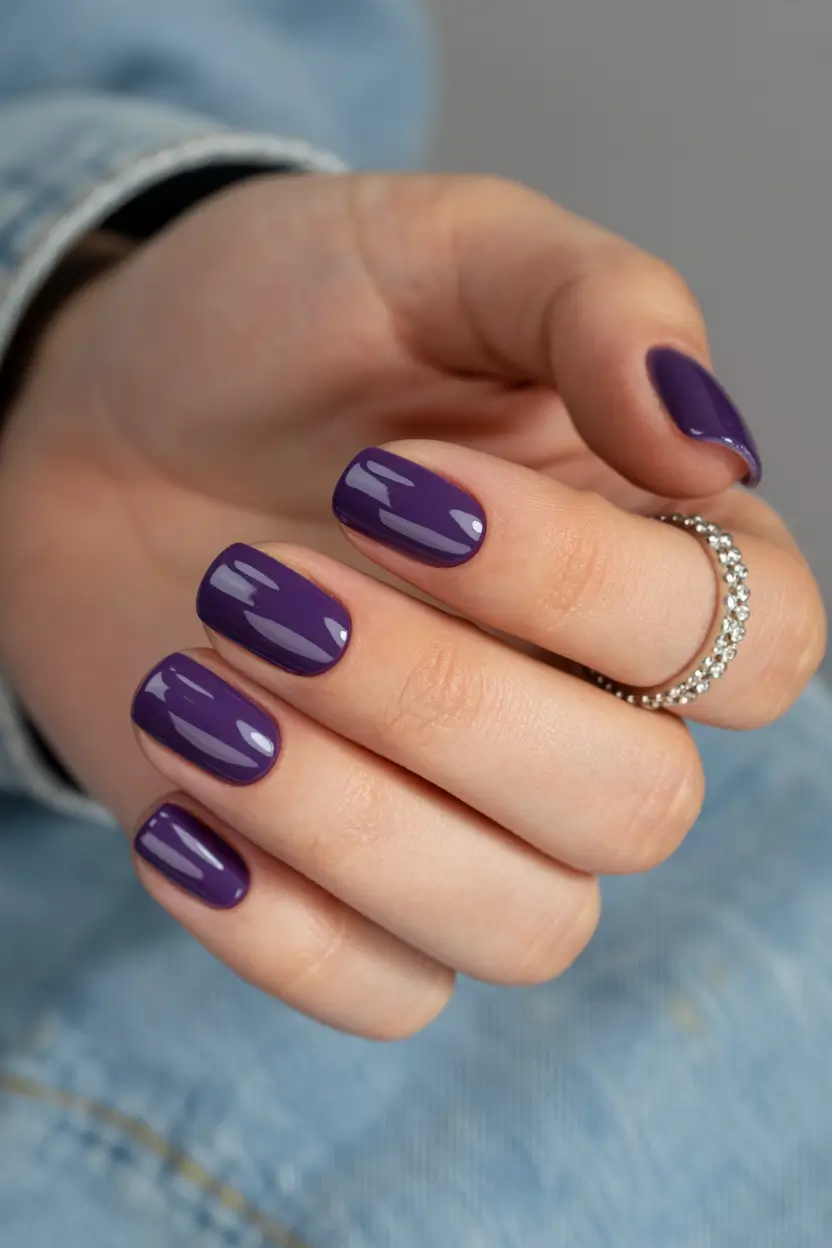 purple nails Classic Violet Minimalism