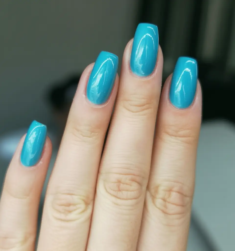 summer nail art ideas 2026 ocean theme Glossy turquoise simplicity for everyday summer