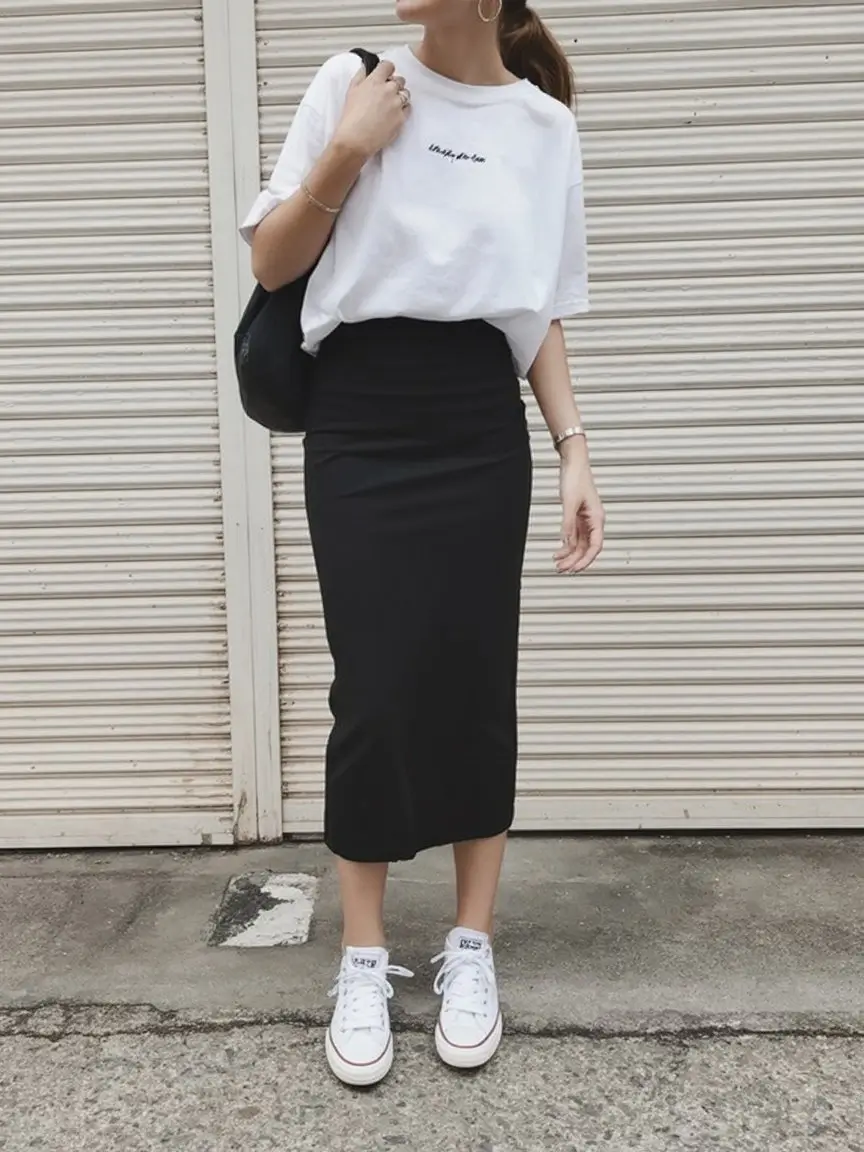 chic summer work outfits 2026 Classic pencil silhouette with relaxed street balance