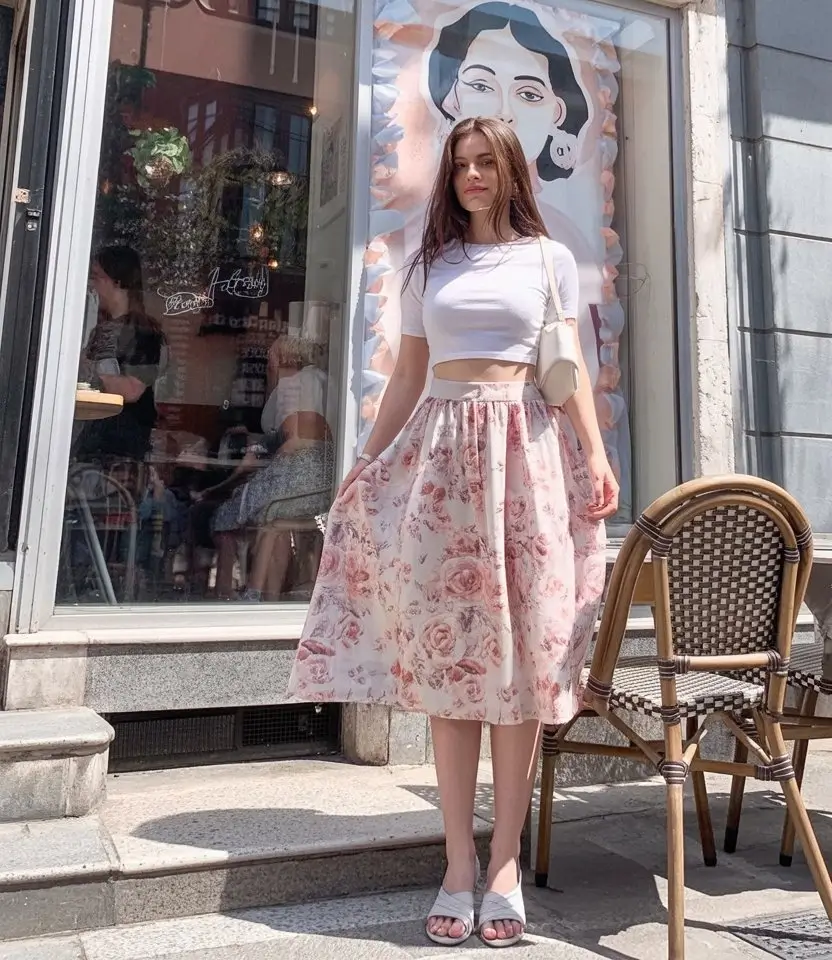 floral summer skirt outfits 2026 romantic pink floral midi skirt with minimal white top