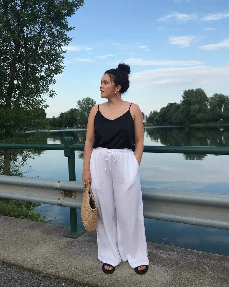 midsize outfits for women summer 2026 Relaxed wide leg comfort with an understated summer vibe
