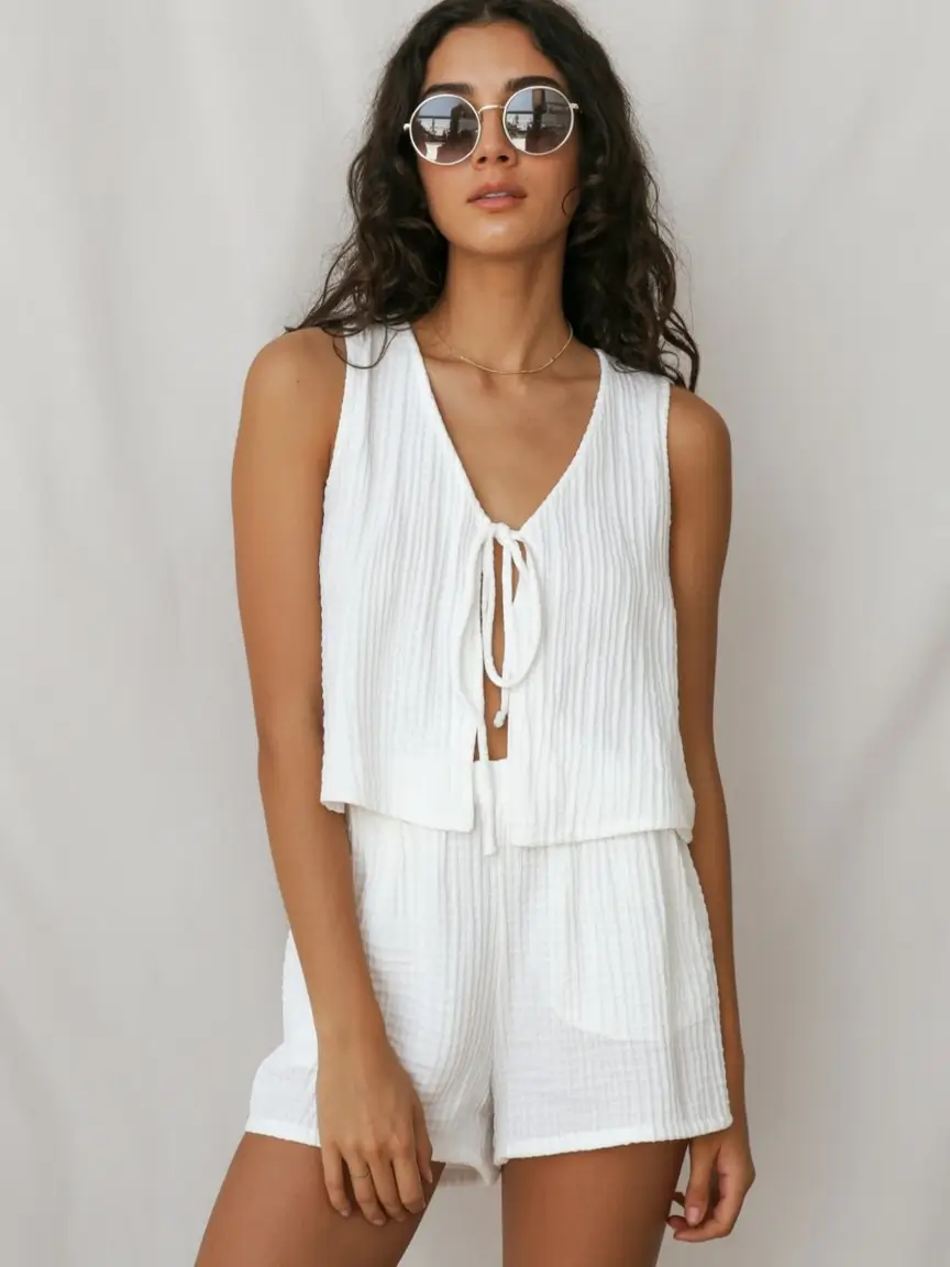 summer clothes for women 2026 All white ease for quiet summer days