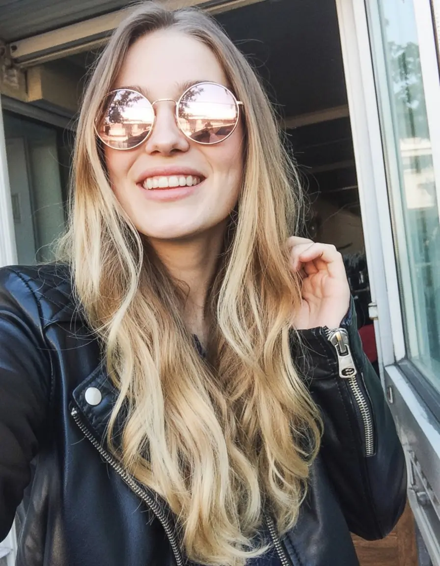 summer sunglasses for women 2026 Reflective round sunglasses that capture carefree summer energy