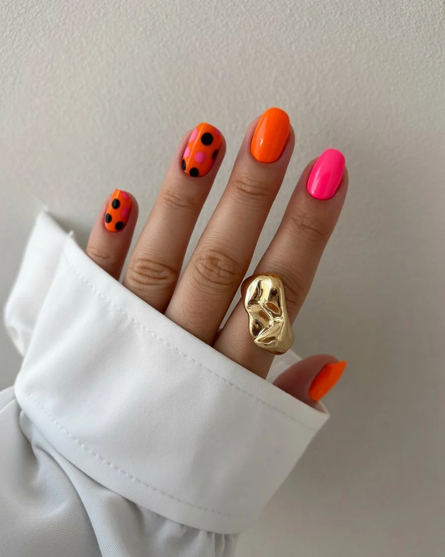 june nails 2026 Neon Pop Art Summer Nails