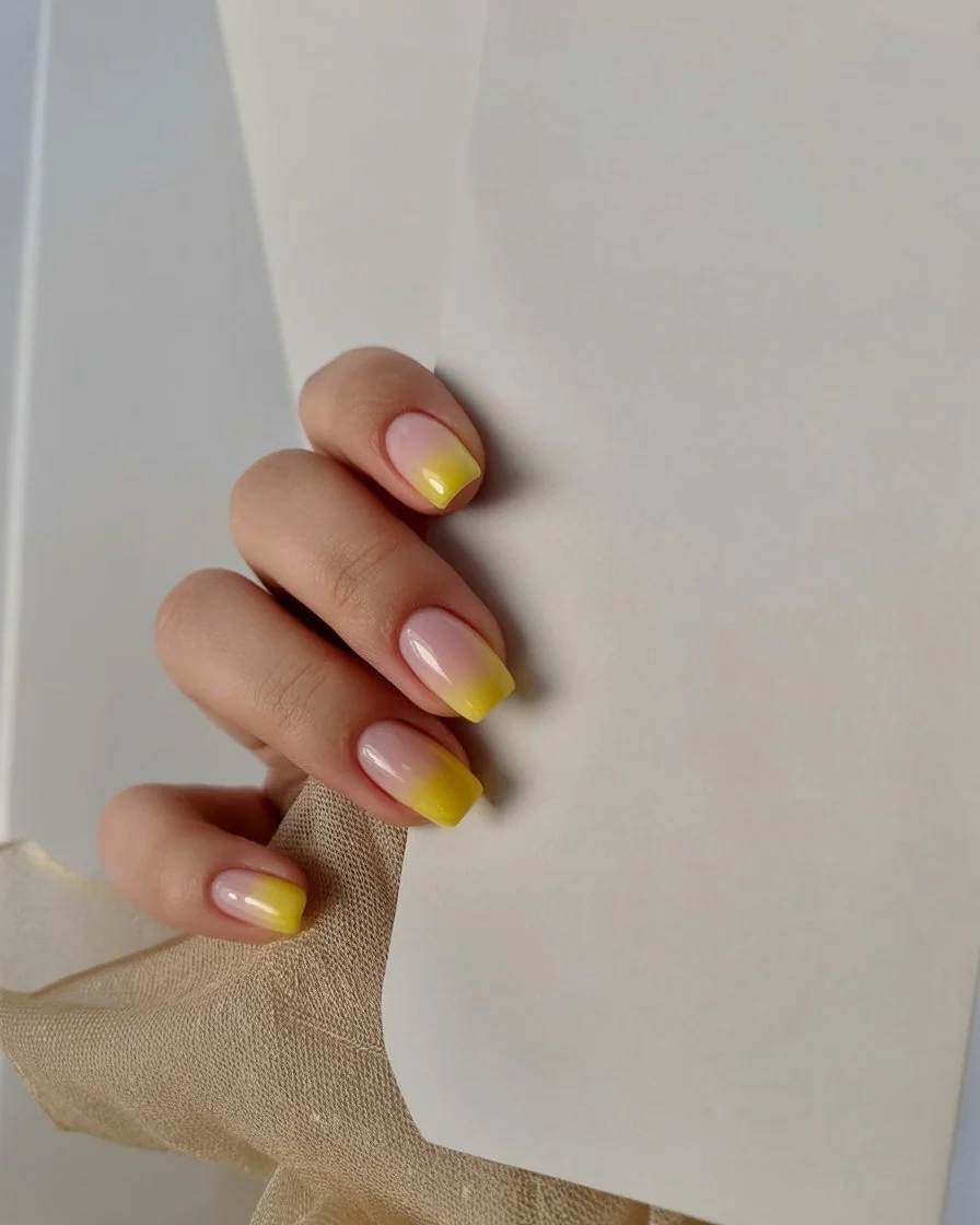 summer nail inspo 2026 Soft Lemon Ombre For Fresh Morning Vibes