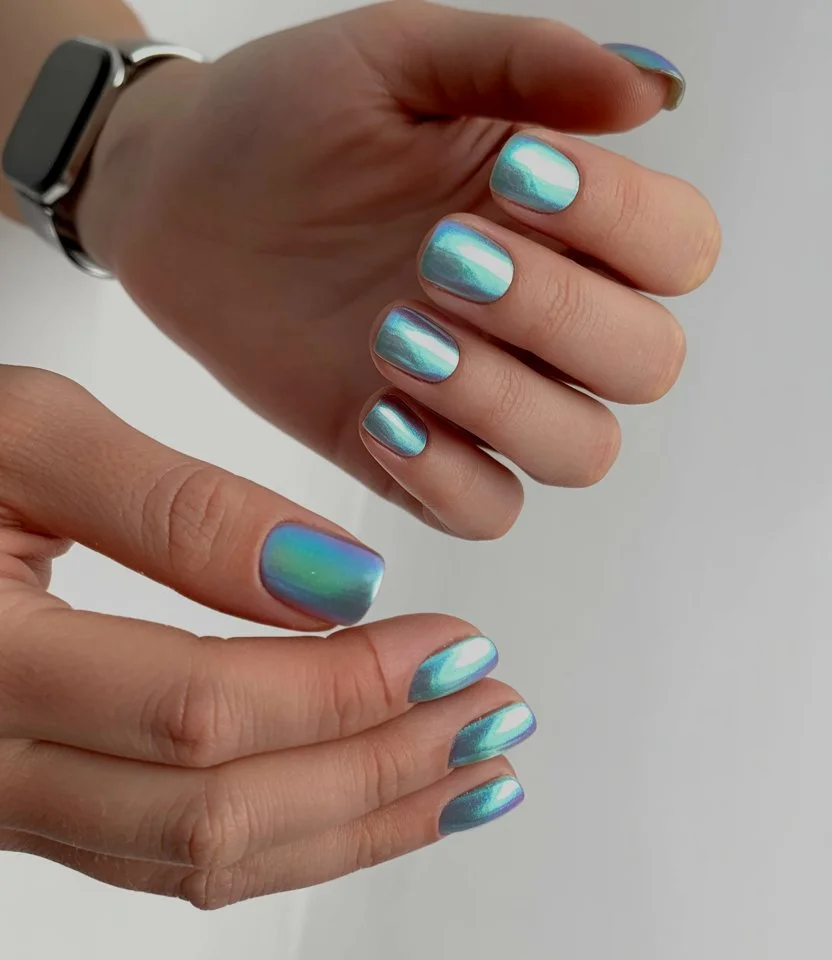summer short nails ideas 2026 Iridescent Chrome Nails With Ocean Blue Glow
