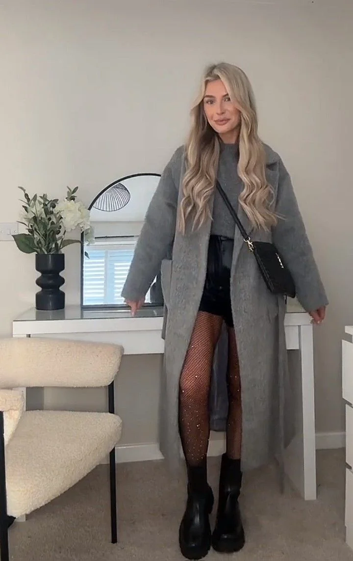 fall festival outfits dress to impress 2026 Long Gray Coats That Elevate Every Festival Outfit