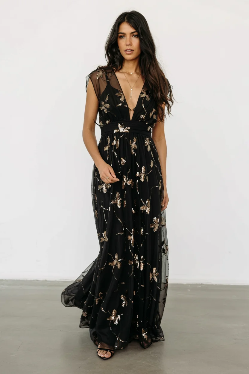 fall wedding guest dress 2026 Black floral drama for a refined black tie evening H2