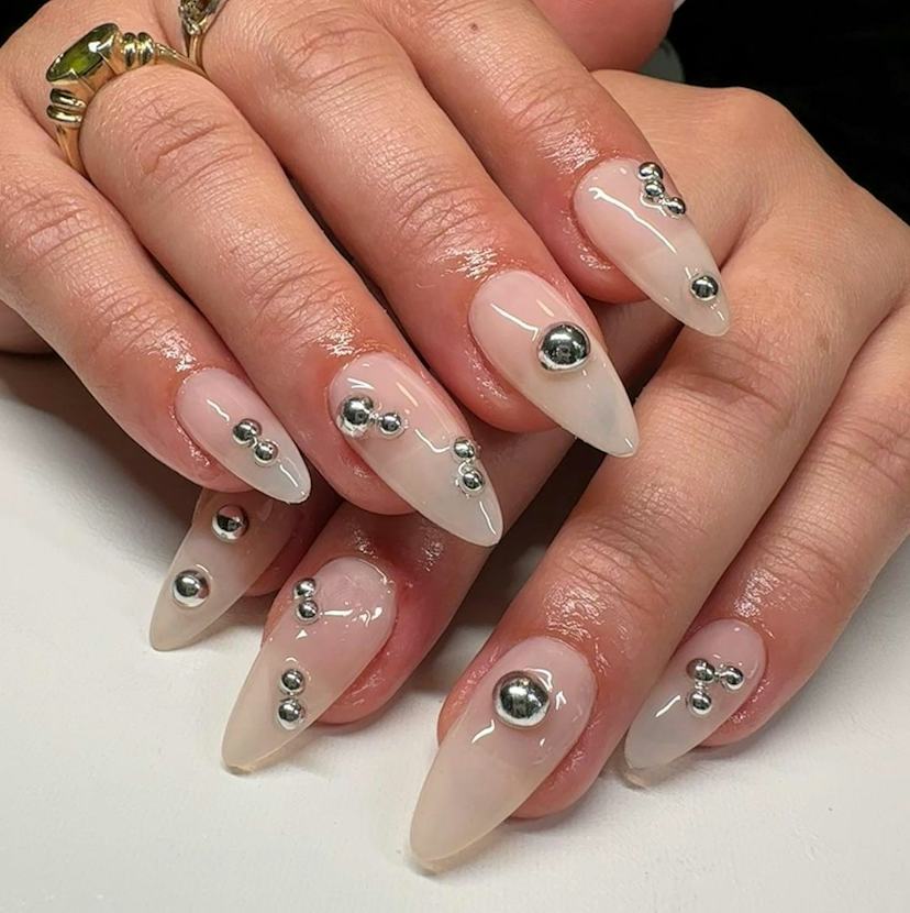 Long Stiletto Nails With Silver Spheres Long Stiletto Nails With Silver Spheres — 3D Nails Art Ideas