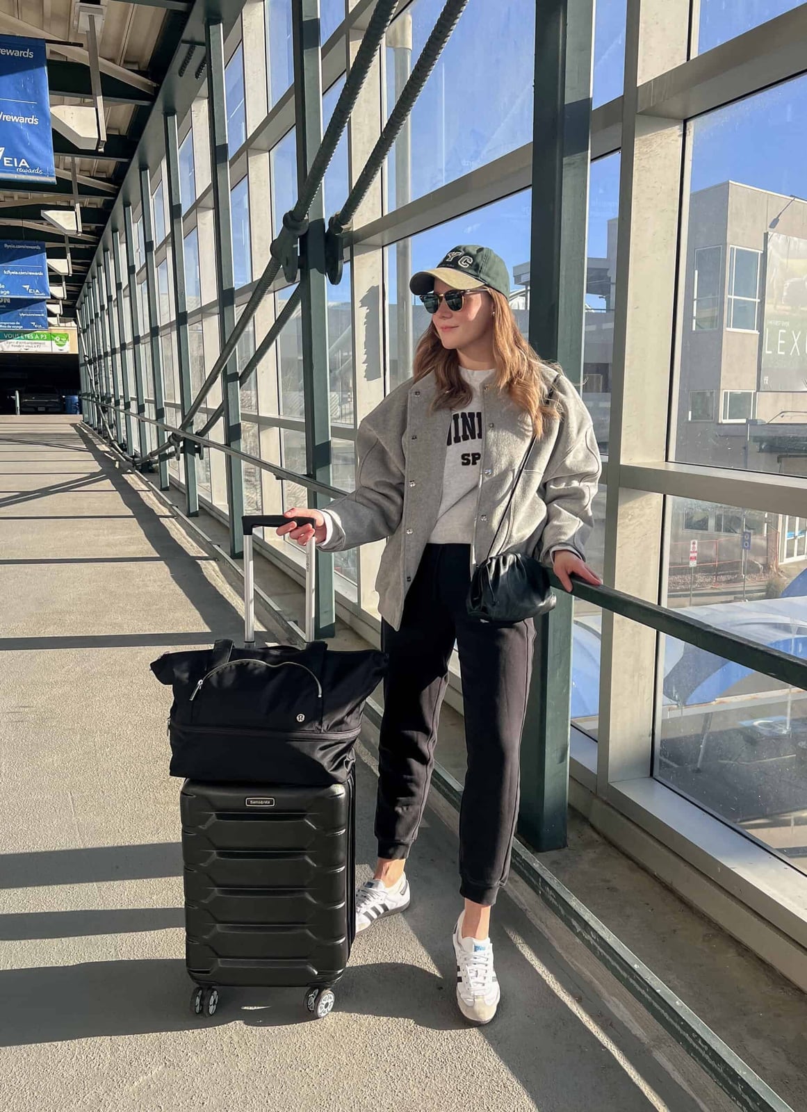 Cuffed Sweatpants with Gray Bomber Jacket — Aesthetic Black Sweatpants Outfit