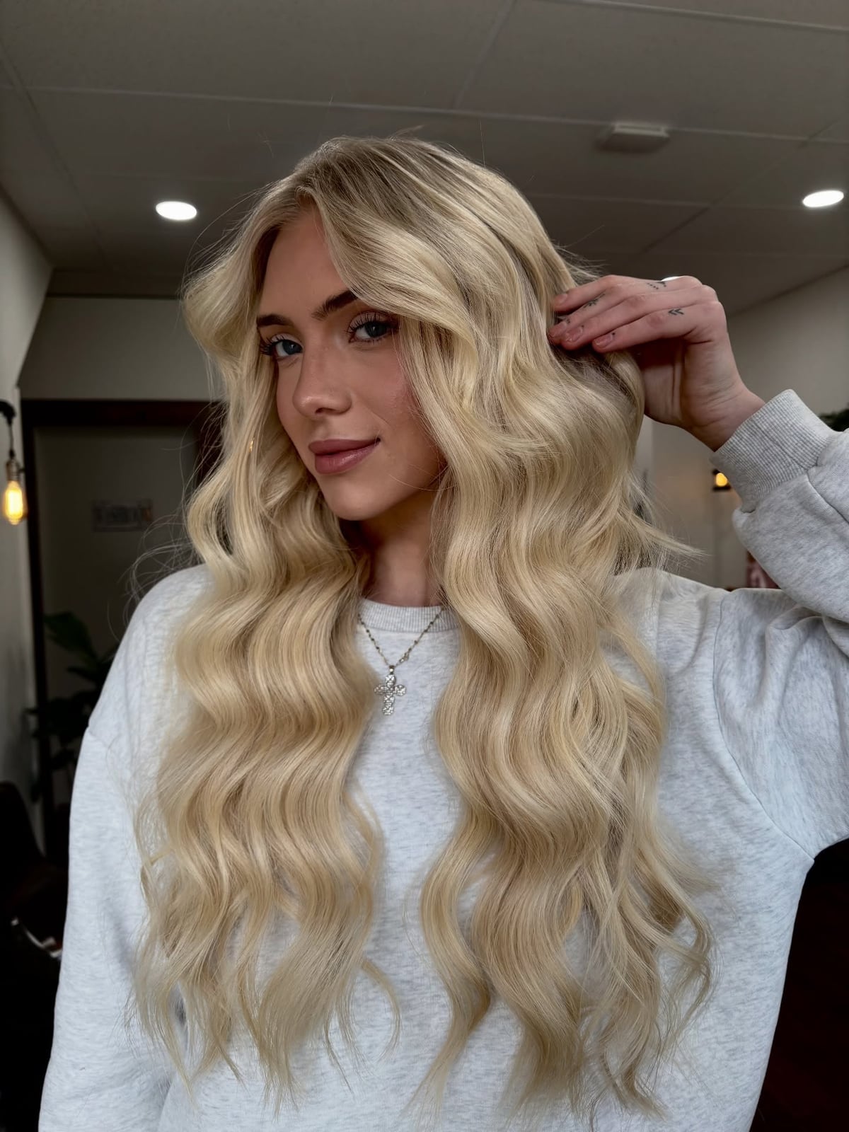 Creamy Vanilla Blonde Mid-Back With Root Shadow Creamy Vanilla Blonde Mid-Back With Root Shadow — Aesthetic Blonde Hair