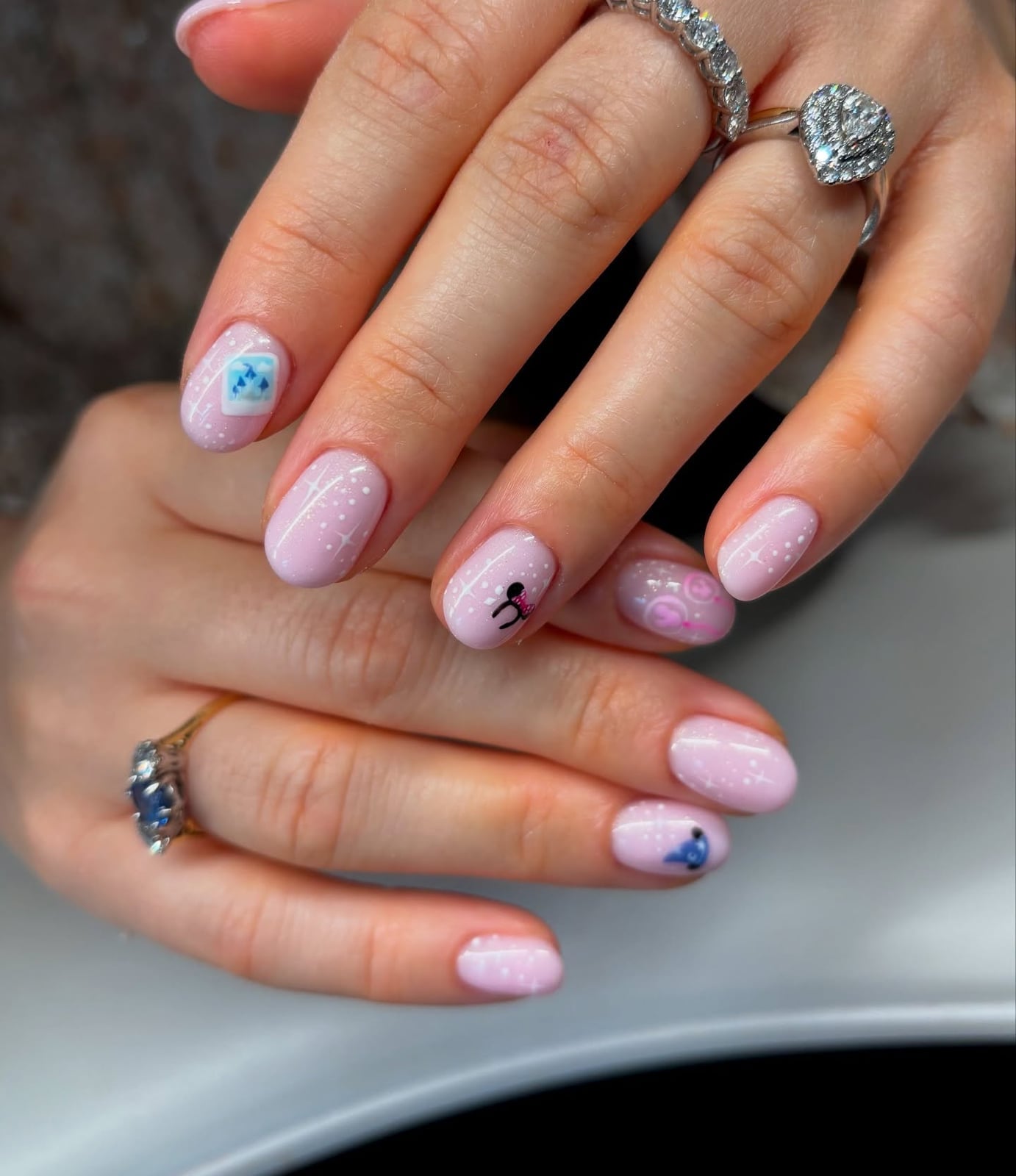 Medium Oval Light Pink Dot Mini Figure Nails — Aesthetic Disney Nails
