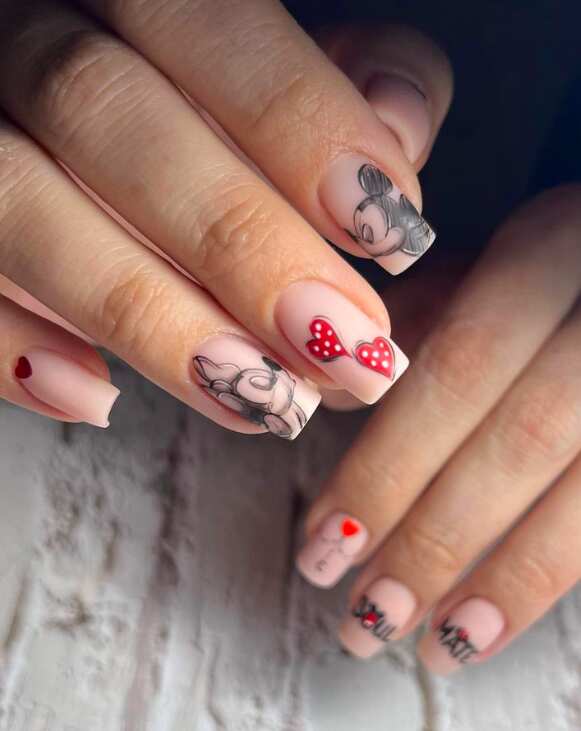 Medium Square Nude Matte Glossy Mickey Heart Nails — Aesthetic Disney Nails