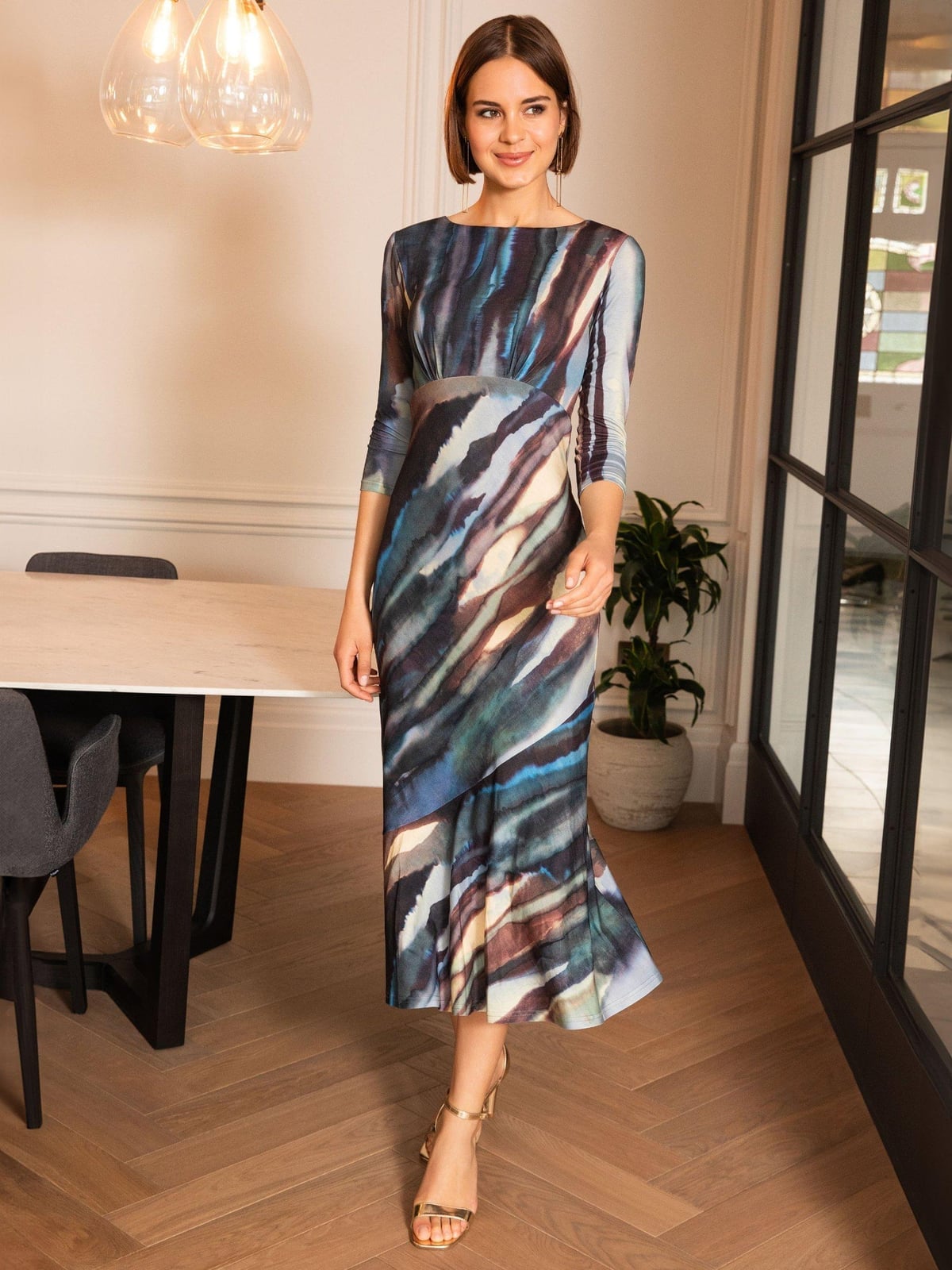 Abstract Print Midi Dress with Three-Quarter Sleeves Abstract Print Midi Dress with Three-Quarter Sleeves — Aesthetic Dress with Sleeves