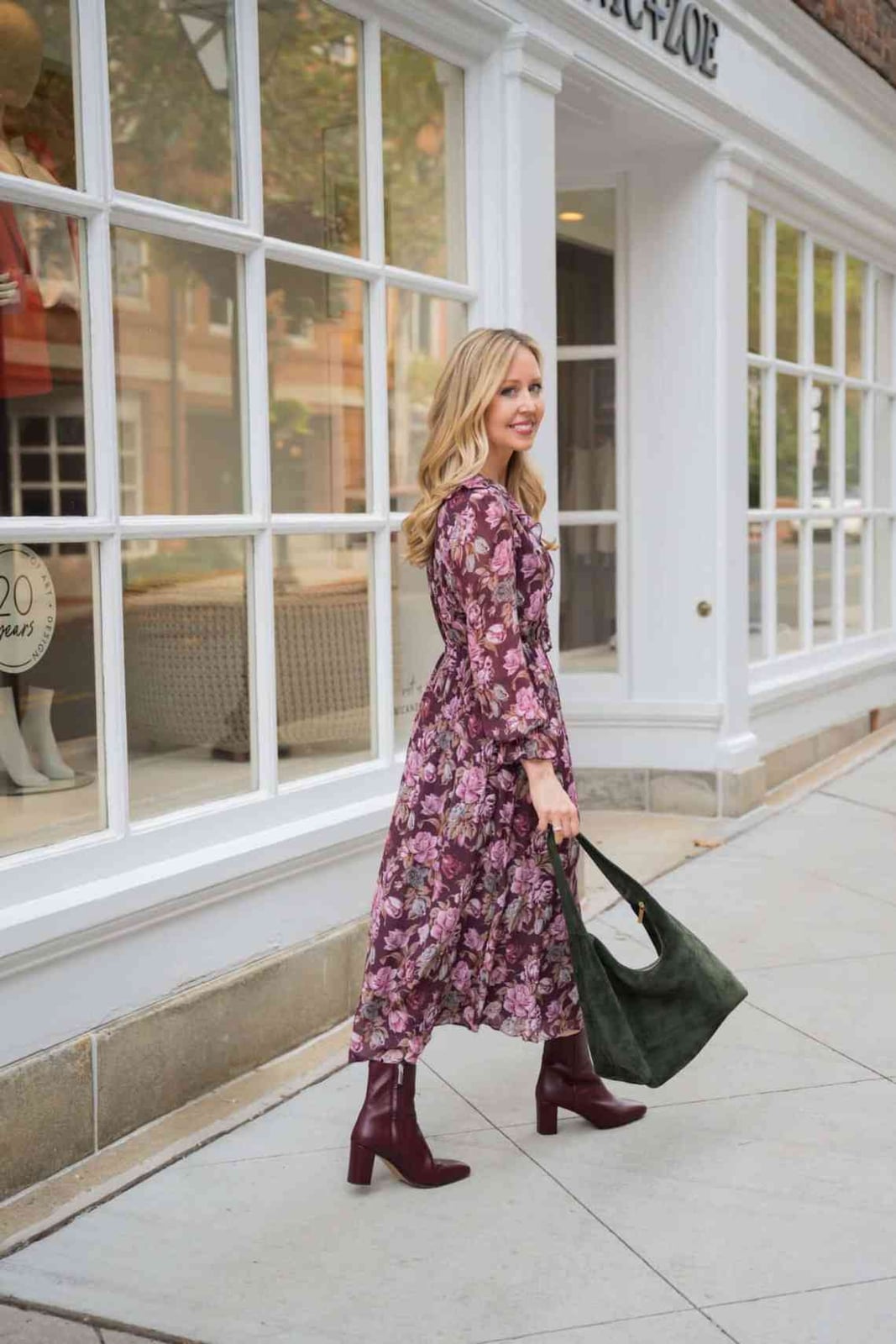 Burgundy Floral Print Midi Dress with Flowing Skirt Burgundy Floral Print Midi Dress with Flowing Skirt — Aesthetic Dress with Sleeves