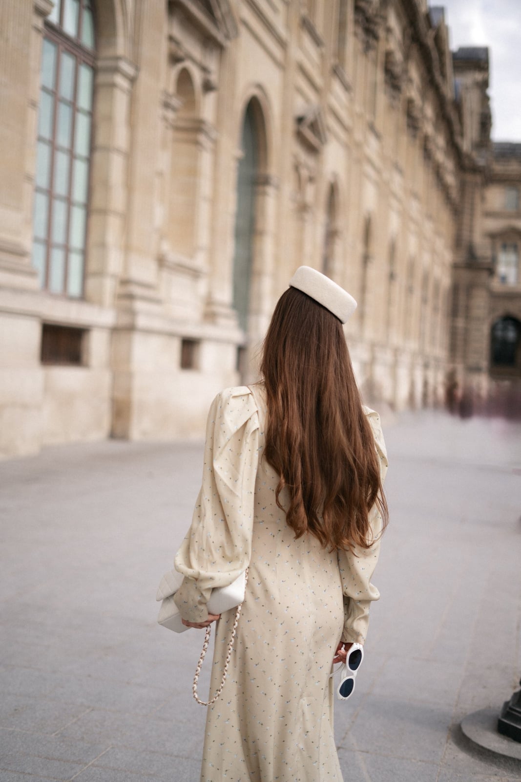 Beige Silk Dress with Voluminous Long Sleeves Beige Silk Dress with Voluminous Long Sleeves — Aesthetic Dress with Sleeves