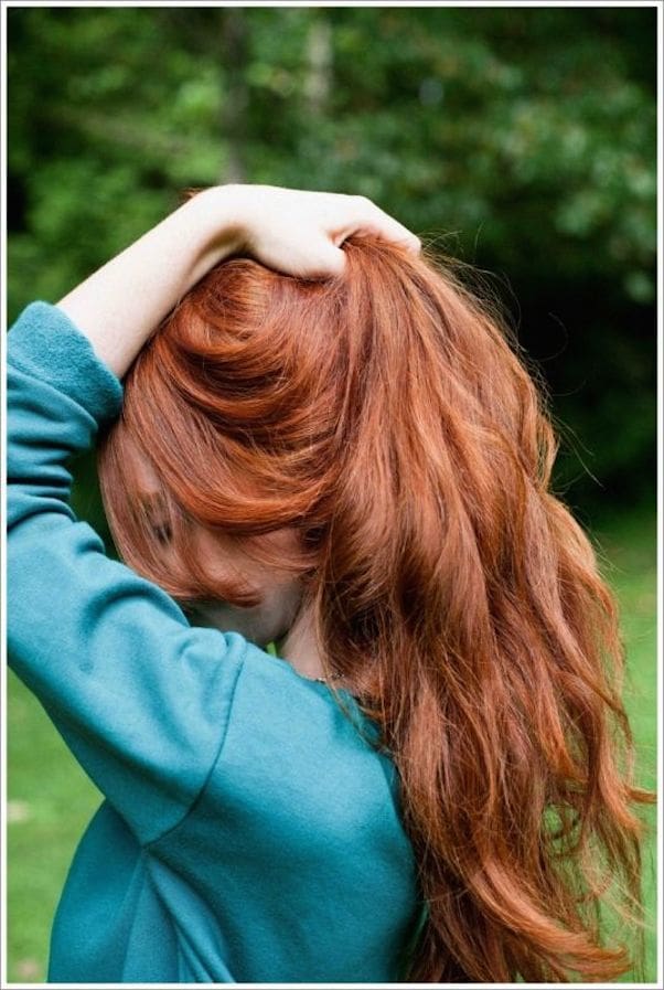 Mid-Back Copper With Ginger Highlights, Close-Up Take Mid-Back Copper With Ginger Highlights, Close-Up Take — Aesthetic Ginger Hair