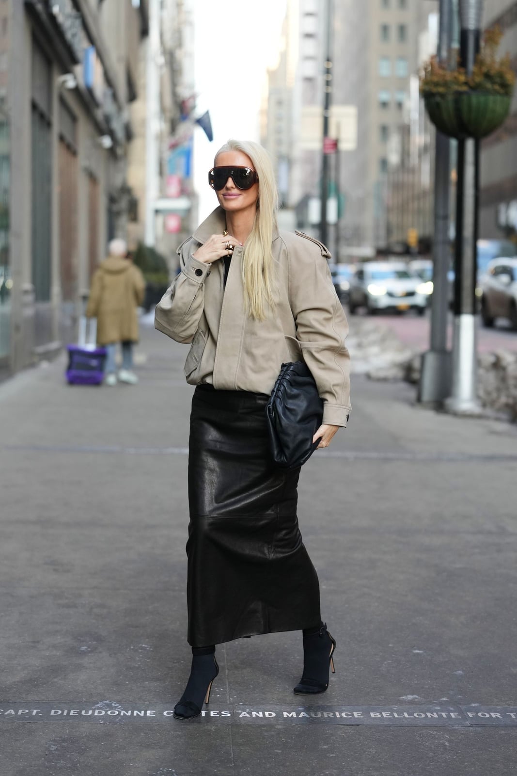 Black Leather Maxi Skirt With Beige Trench Jacket — Aesthetic Going Out Outfits Night