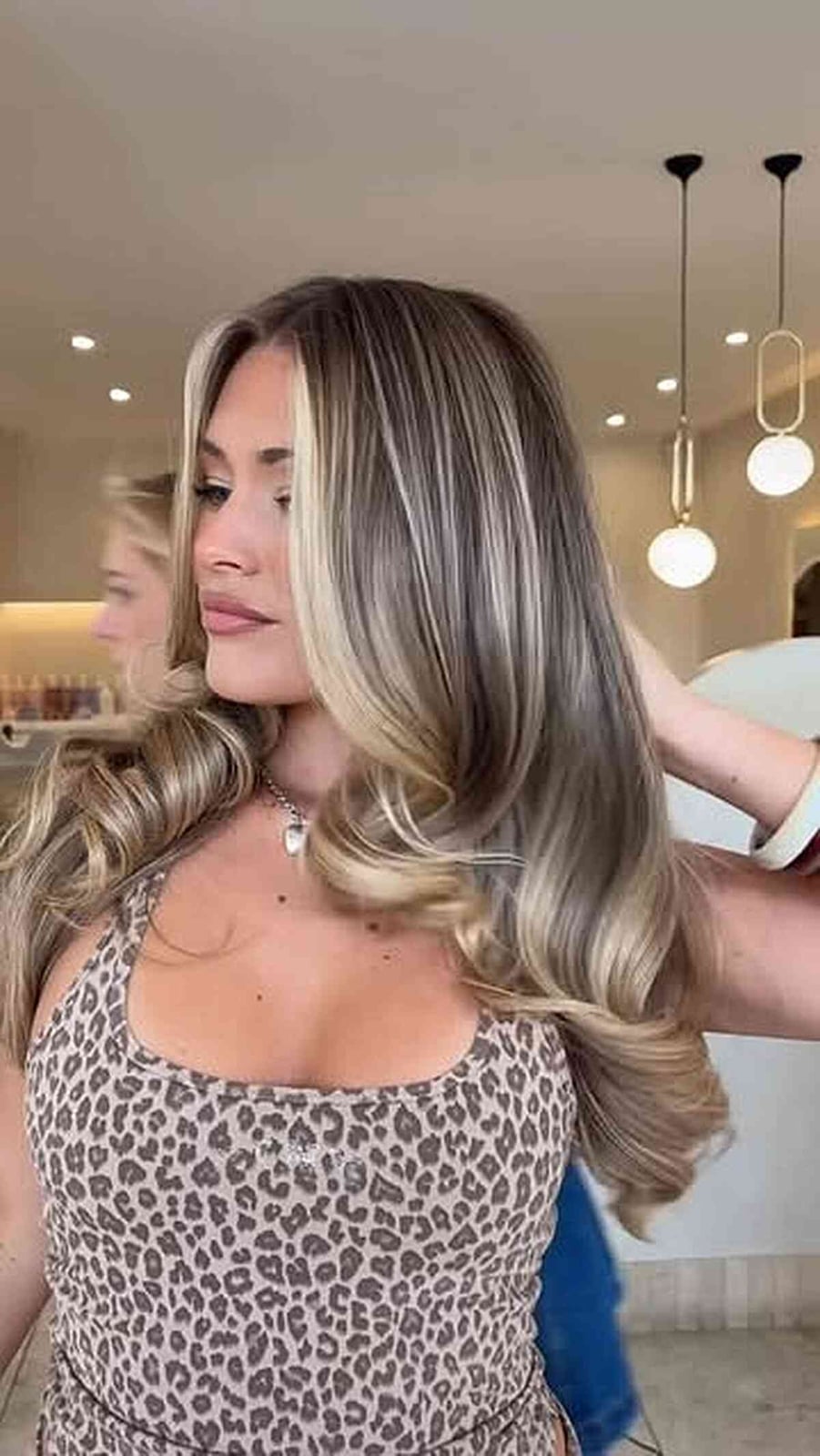 Collarbone Dark Blonde With Ash and Golden Highlights — Aesthetic Golden Blonde Hair
