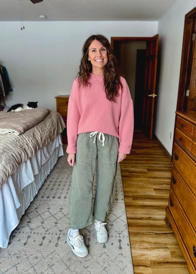 Sage Green Wide-Leg Sweatpants With Pink Sweater — Aesthetic Green Sweatpants Outfit