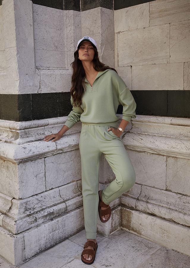 Light Green Knit Sweatpants With Quarter-Zip Top — Aesthetic Green Sweatpants Outfit