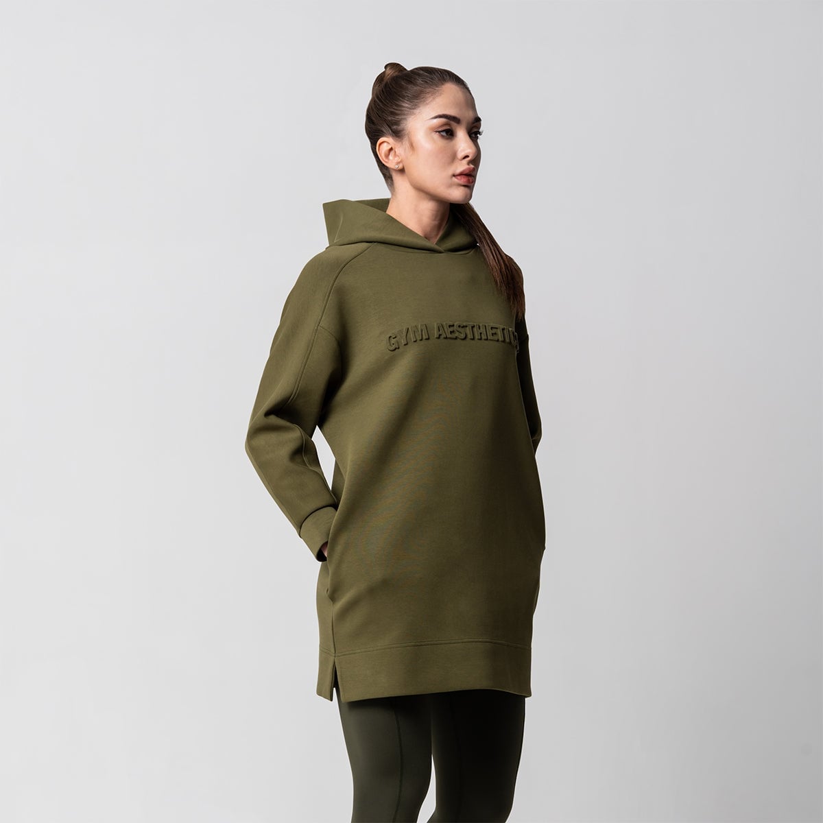 Olive Green Tunic Hoodie with Dark Green Leggings Olive Green Tunic Hoodie with Dark Green Leggings — Aesthetic Hoodie Outfits Women