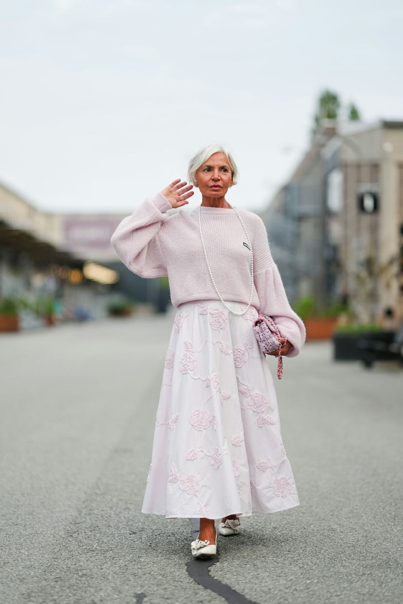 Pastel Pink Chunky Knit Sweater with Midi Skirt Pastel Pink Chunky Knit Sweater with Midi Skirt — Aesthetic Pink Sweater Outfit