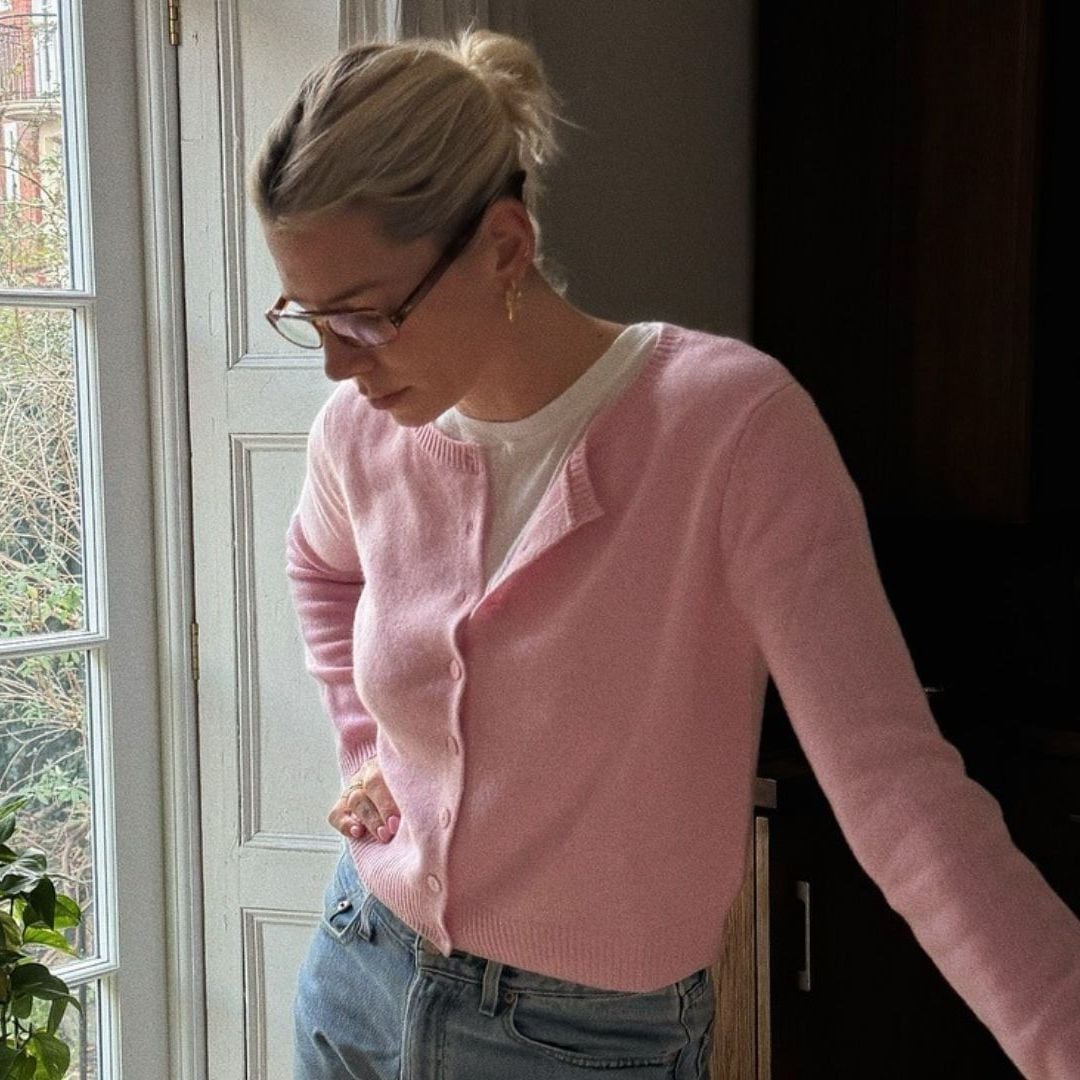 Pastel Pink Cardigan Over White Tee with Jeans Pastel Pink Cardigan Over White Tee with Jeans — Aesthetic Pink Sweater Outfit