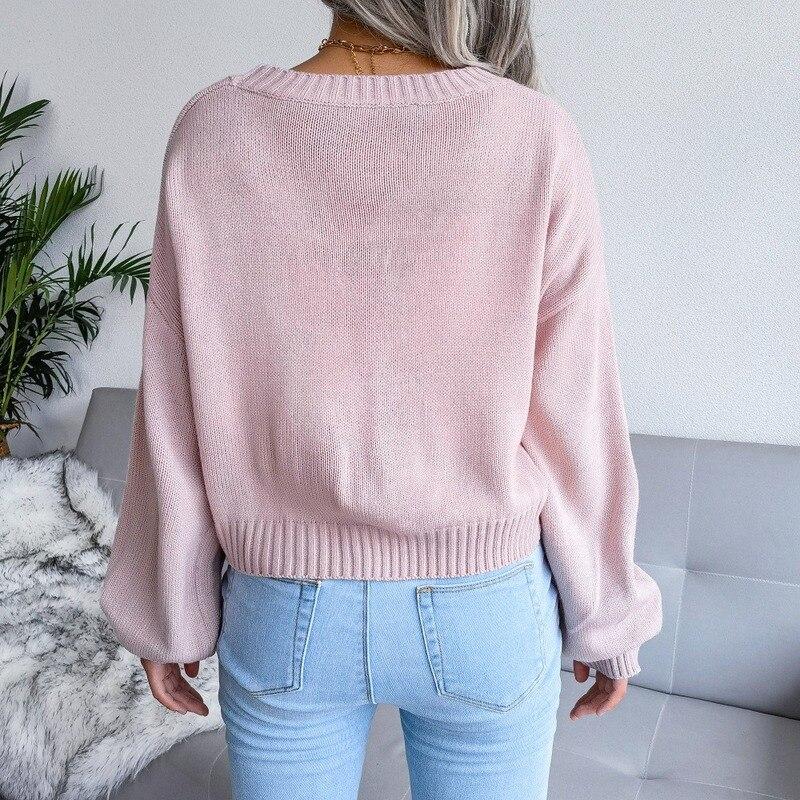 Cropped Light Pink Sweater with Gold Necklace Cropped Light Pink Sweater with Gold Necklace — Aesthetic Pink Sweater Outfit
