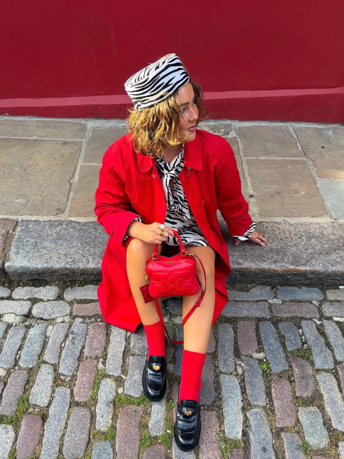 Red Socks Styled as Tights With Loafers, Office-Safe Version Red Socks Styled as Tights With Loafers, Office-Safe Version — Aesthetic Red Tights Outfit