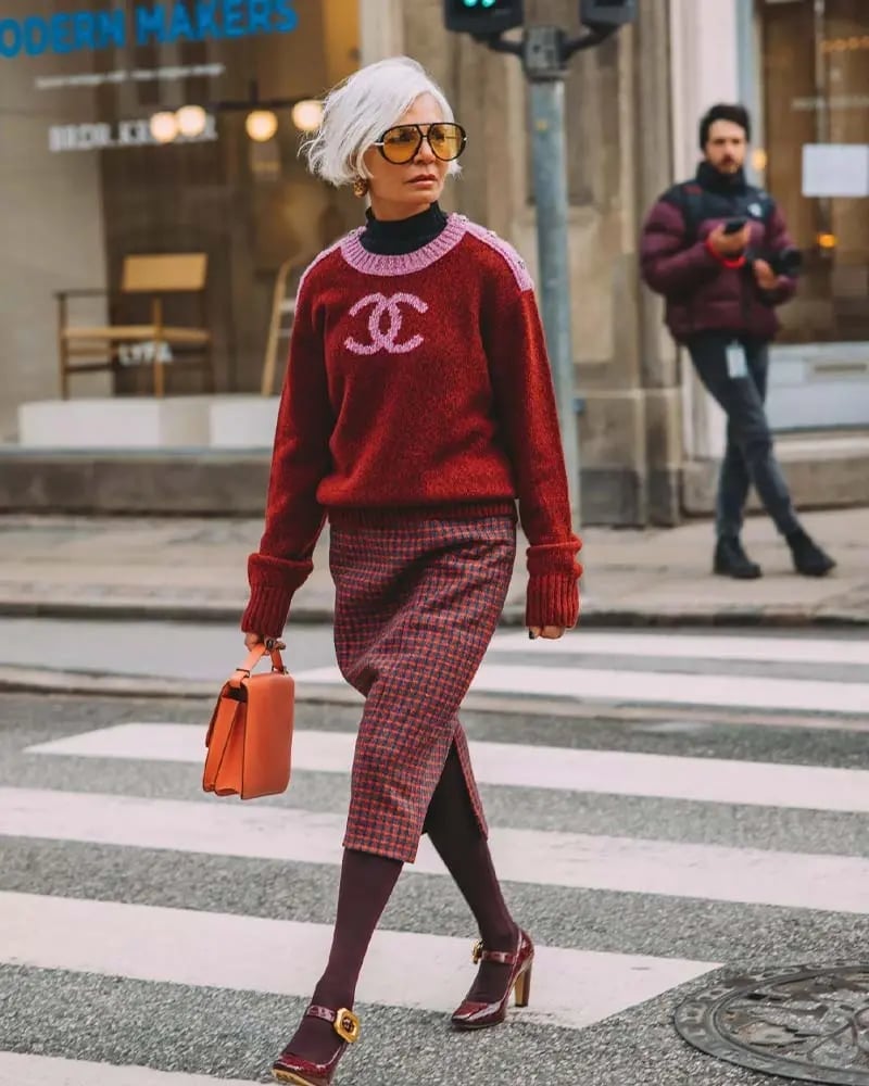 Red Sweater and Tweed Skirt With Burgundy Tights Red Sweater and Tweed Skirt With Burgundy Tights — Aesthetic Red Tights Outfit