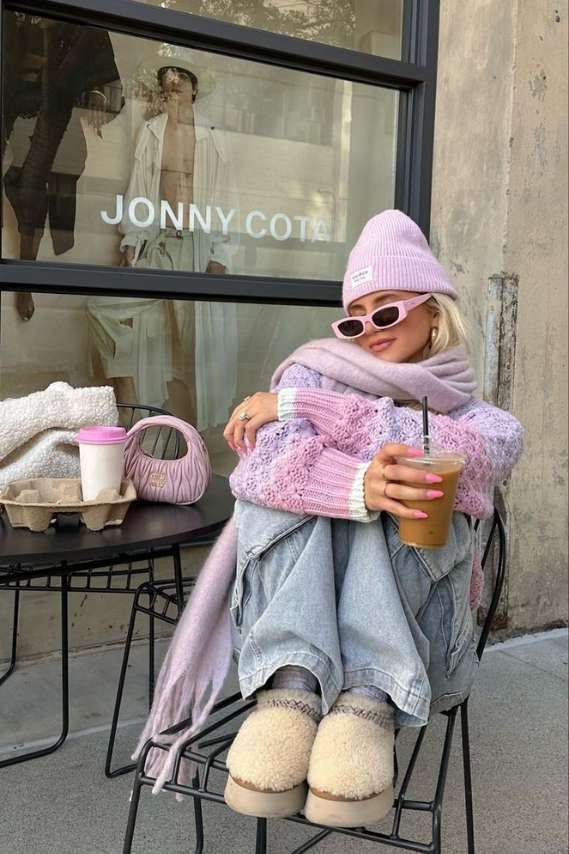 Cream Ugg Tasman Slippers with Pastel Knitwear and Wide-Leg Jeans Cream Ugg Tasman Slippers with Pastel Knitwear and Wide-Leg Jeans — Aesthetic Ugg Tasman Outfit