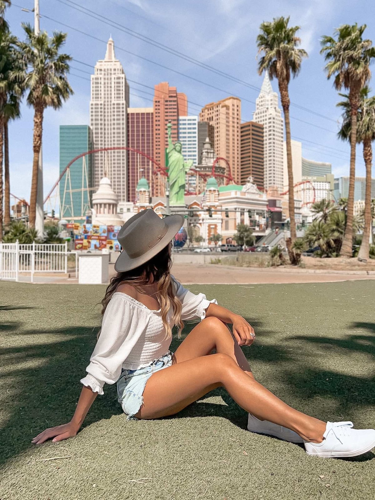 Off-the-Shoulder Top with Light Denim Shorts Off-the-Shoulder Top with Light Denim Shorts — Aesthetic Vegas Outfits