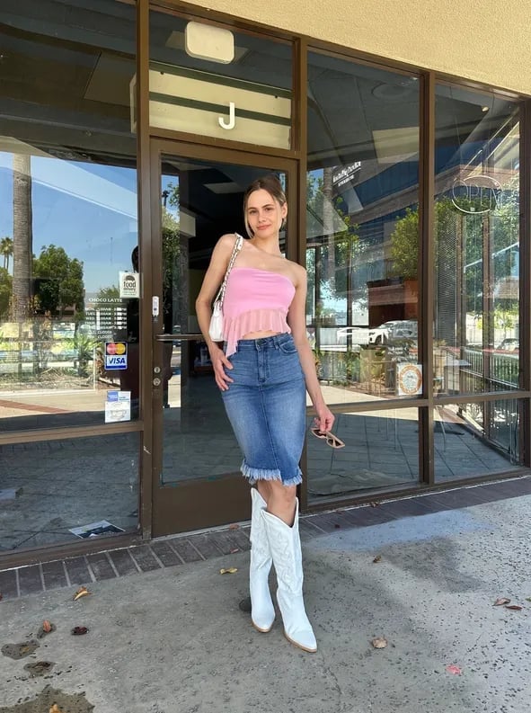 White Pointed-Toe Cowboy Boots with Denim Midi Skirt White Pointed-Toe Cowboy Boots with Denim Midi Skirt — Aesthetic White Boots Outfit