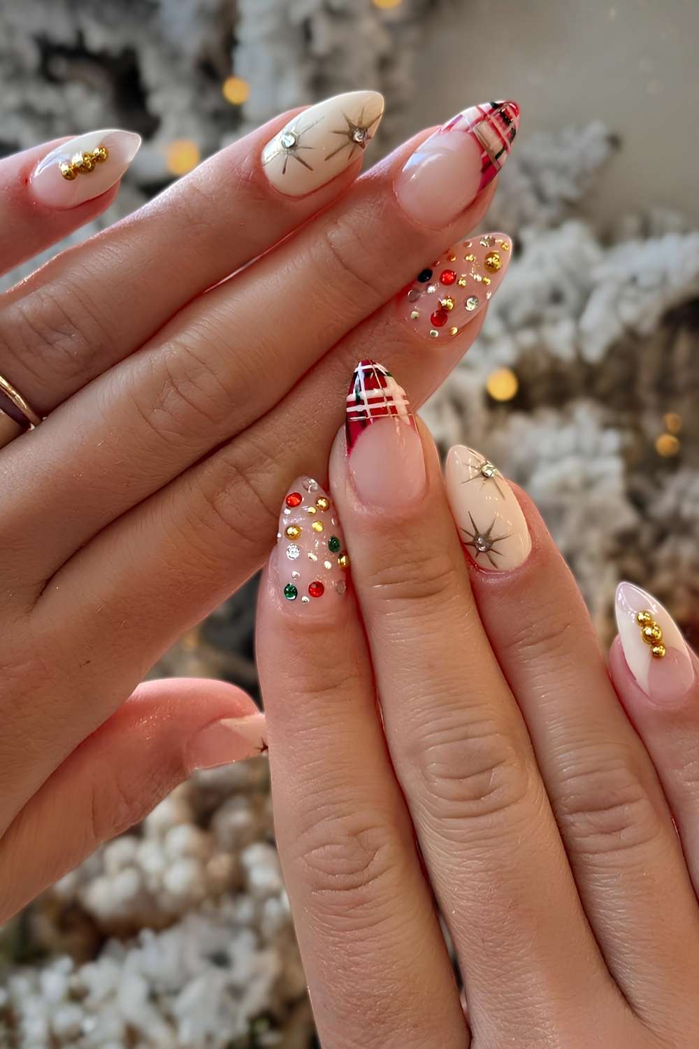 Medium Almond Nails with Plaid Stars and Rhinestones Medium Almond Nails with Plaid Stars and Rhinestones — Best Cute Almond Nails