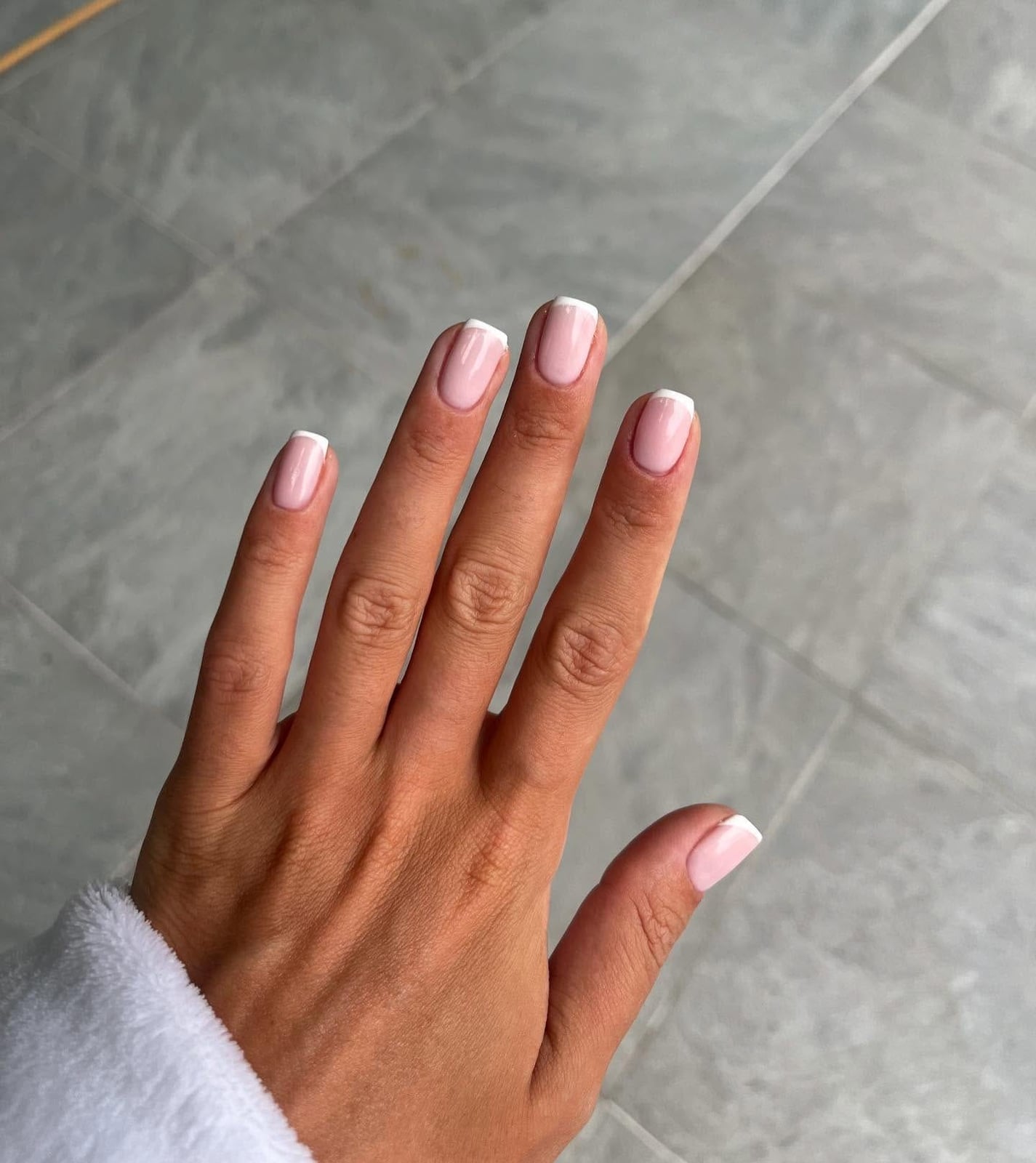 Classic Nude White French Short Square Nails Classic Nude White French Short Square Nails — Best Simple Short Nails