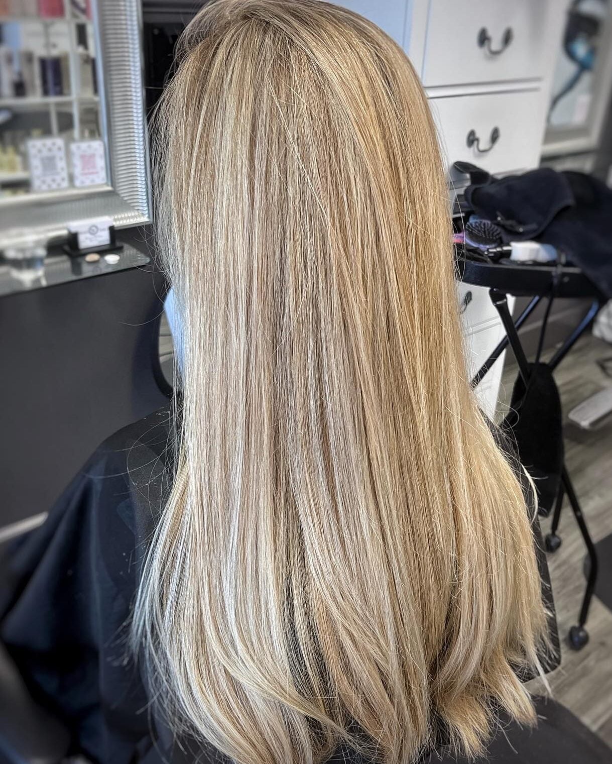 Mid-Back Blonde With Dimensional Highlights Mid-Back Blonde With Dimensional Highlights — Blonde Highlights Hair Inspiration