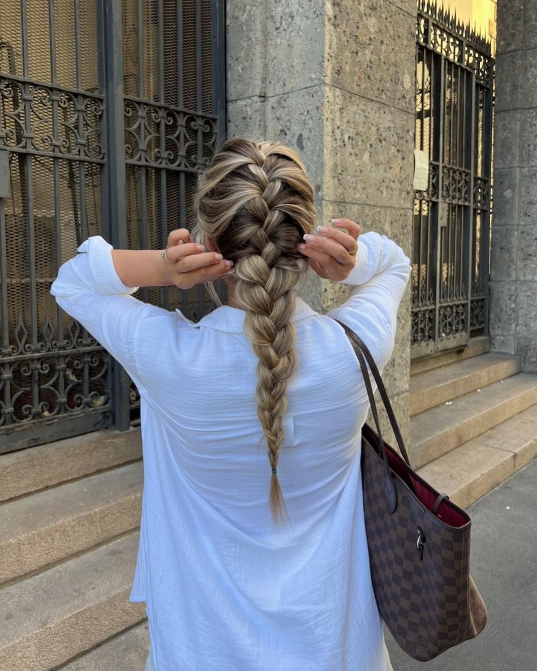 Thick French Braid With Blonde and Brown Tones Thick French Braid With Blonde and Brown Tones — Braids Easy Ideas