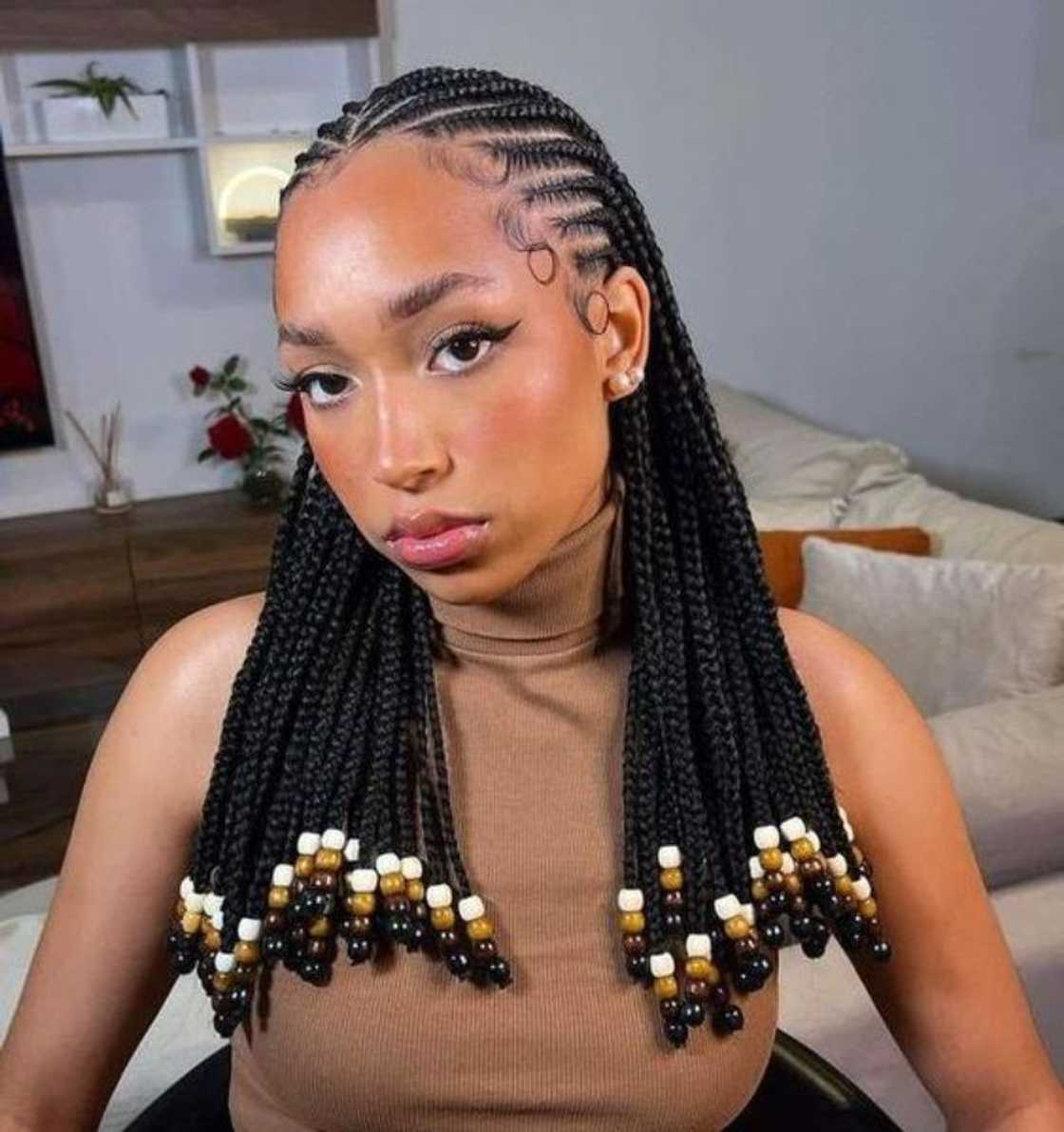 Mid-Back Black Box Braids with Beads and Baby Hairs Mid-Back Black Box Braids with Beads and Baby Hairs — Braids to the Back Ideas