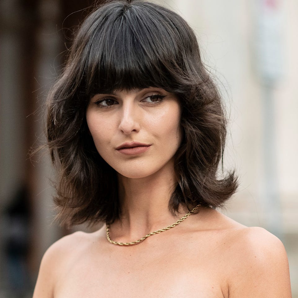 Chin Length Brunette Bob With Choppy Layers — Brunette Hair Inspiration