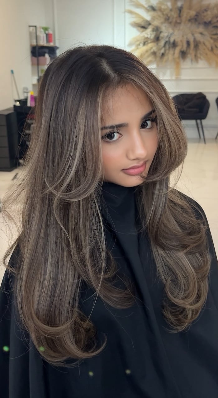 Collarbone Ash Brown With Subtle Highlights — Brunette Hair Inspiration