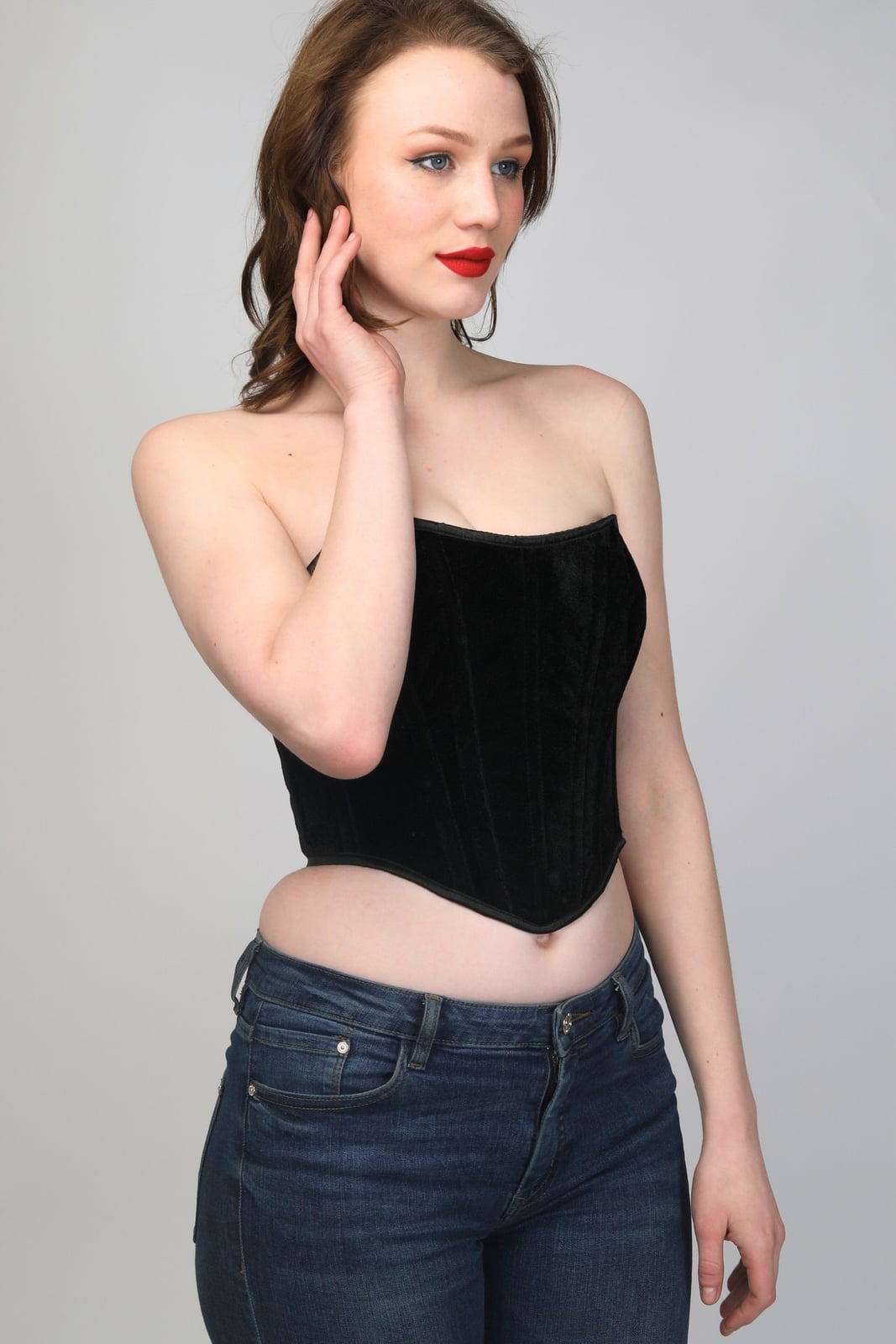 Black Velvet Strapless Corset Top With Suggesting A Casual Occasion — Chic Black Corset Outfit