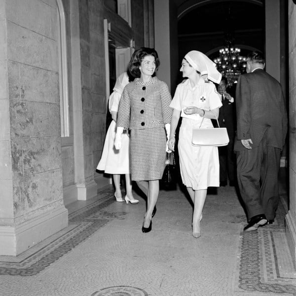 Gray and Black Checked Suit with Pencil Skirt Gray and Black Checked Suit with Pencil Skirt — Classy 60s Outfits